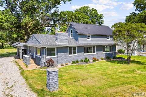 165 S Park Street, Hoyleton, IL 62803