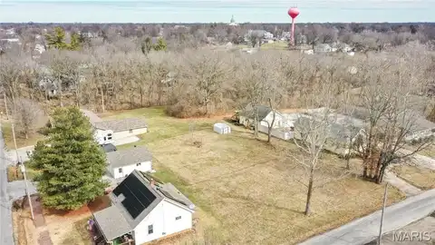 420 Ash Street, Carlinville, IL 62626