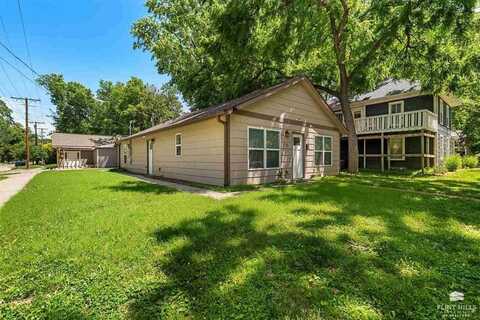 430 Laramie Street, Manhattan, KS 66502