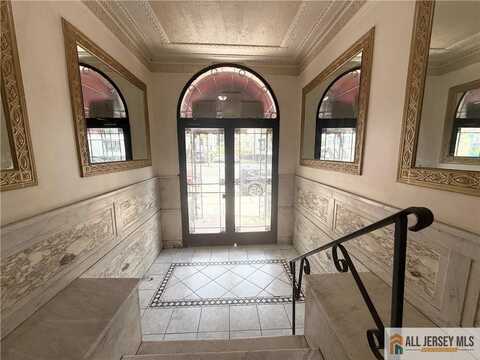 2271 John F Kennedy Boulevard, Jersey City, NJ 07304