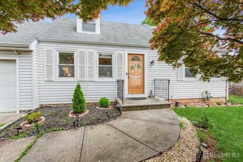 8 Longfellow Drive, Colonia, NJ 07067