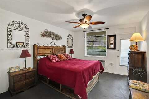 441 Collins Ave, Miami Beach, FL 33139