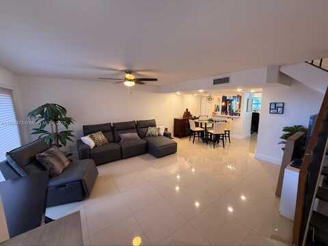 undefined, Pembroke Pines, FL 33026