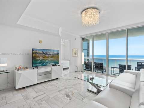 18101 Collins Ave, Sunny Isles Beach, FL 33160