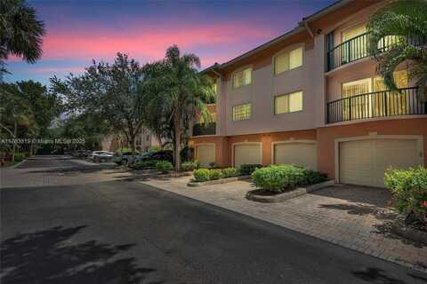 2125 SE 10th Ave, Fort Lauderdale, FL 33316