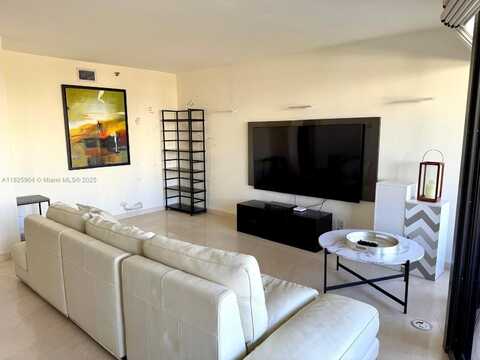 1000 Island Blvd, Aventura, FL 33160