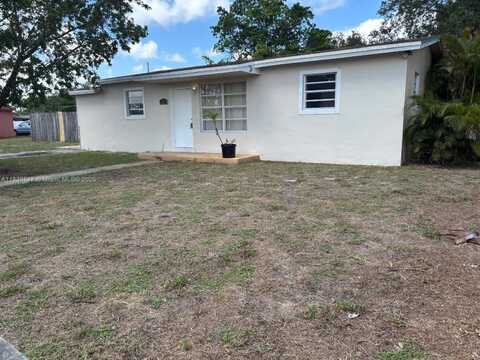 4101 SW 32nd Dr, West Park, FL 33023