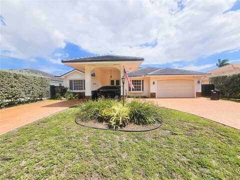 14256 SW 14th St, Miami, FL 33184