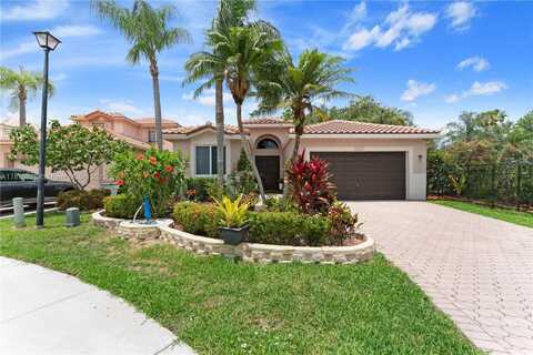 6421 Lake Tern Ln, Coconut Creek, FL 33073