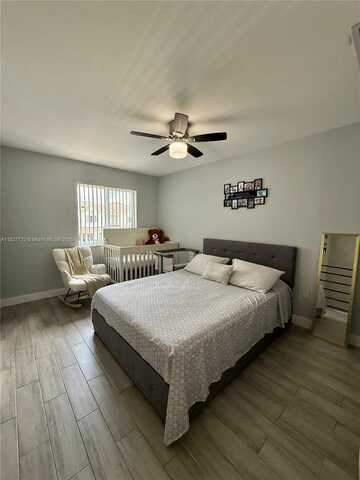 17425 NW 67th Pl, Hialeah, FL 33015