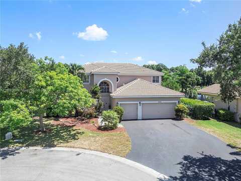 10922 NW 49th Dr, Coral Springs, FL 33076