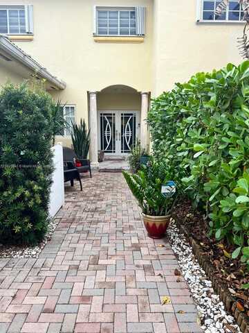 13220 SW 143rd Ter, Miami, FL 33186