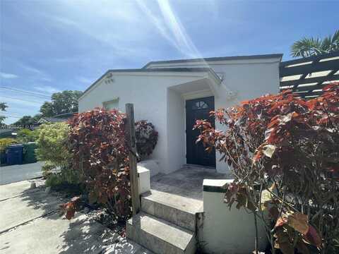 200 NE 110th St, Miami, FL 33161