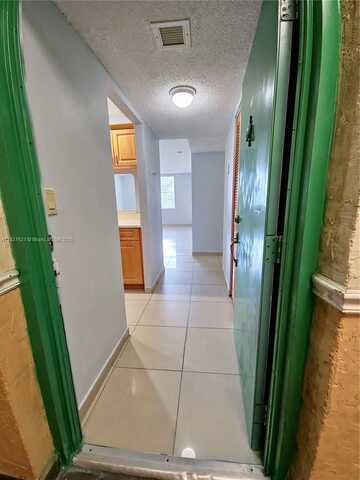undefined, Hialeah, FL 33012