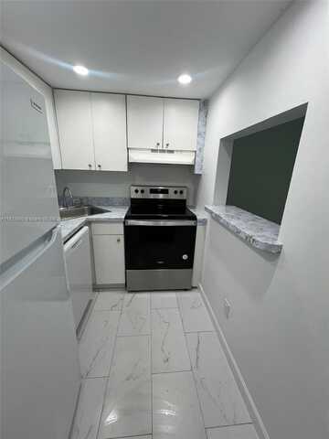 201 SE 6th Ave, Pompano Beach, FL 33060