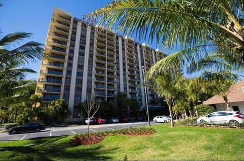 1470 NE 123rd St, North Miami, FL 33161