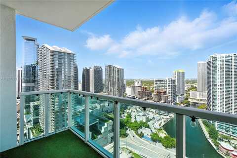 31 SE 5th St, Miami, FL 33131