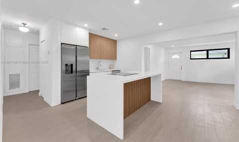9970 SW 161 St, Miami, FL 33157