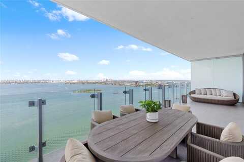 700 NE 26th Ter, Miami, FL 33137