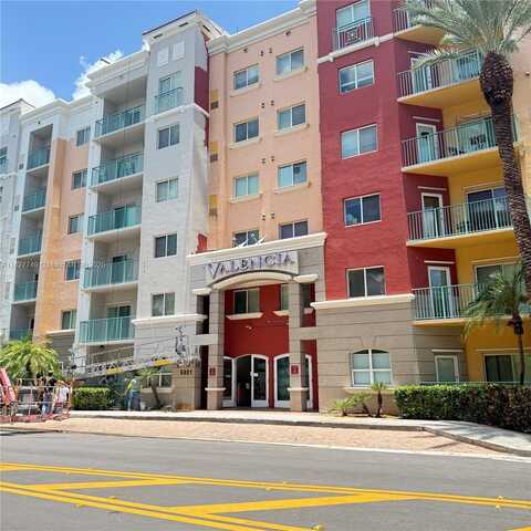 6001 SW 70th St, South Miami, FL 33143