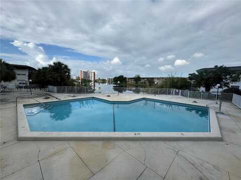 1398 NE 191st St, Miami, FL 33179