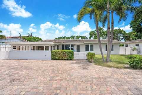 1633 SE 5th Ct, Deerfield Beach, FL 33441