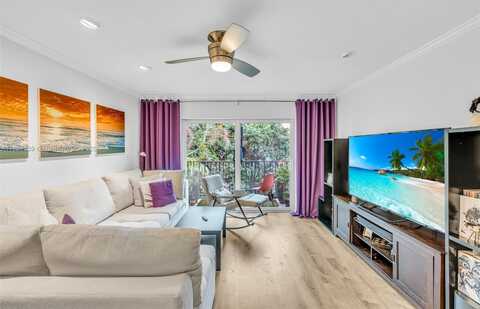 805 W Oakland Park Blvd, Oakland Park, FL 33311