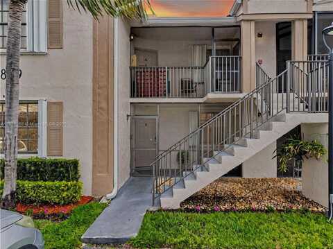 889 Hamilton Dr, Homestead, FL 33034