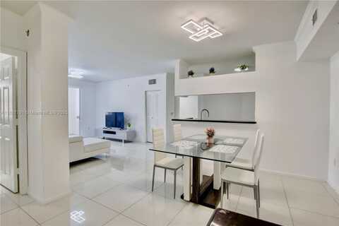 17150 N Bay Rd, Sunny Isles Beach, FL 33160