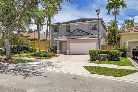 16400 Sapphire Pl, Weston, FL 33331