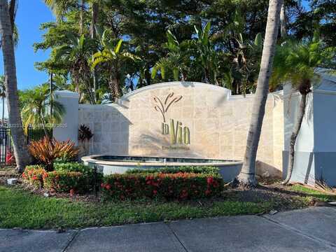 9645 NW 1st Ct, Pembroke Pines, FL 33024
