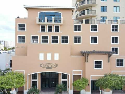 4242 NW 2nd St, Miami, FL 33126