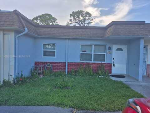 407 SW Natura Ave, Deerfield Beach, FL 33441