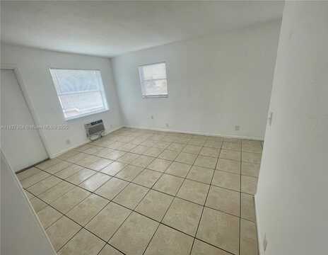 726 21st St, West Palm Beach, FL 33407