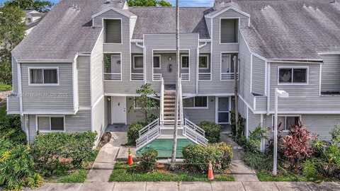 3453 NW 44th St, Oakland Park, FL 33309