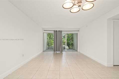 4205 N University Dr, Sunrise, FL 33351