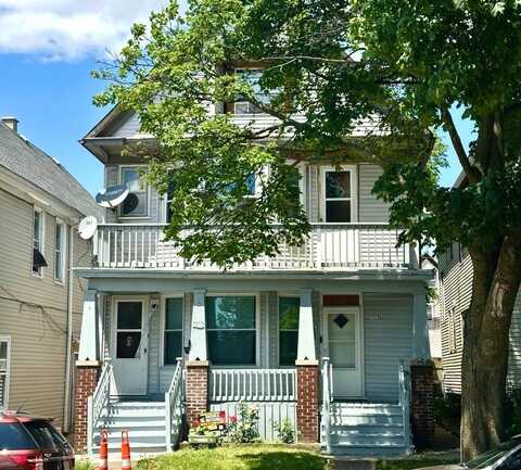 2428 W Burnham St, Milwaukee, WI 53204