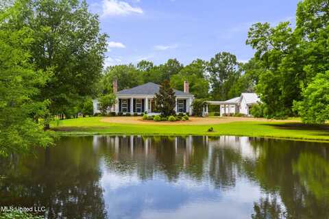 407 Saint Augustine Drive, Madison, MS 39110