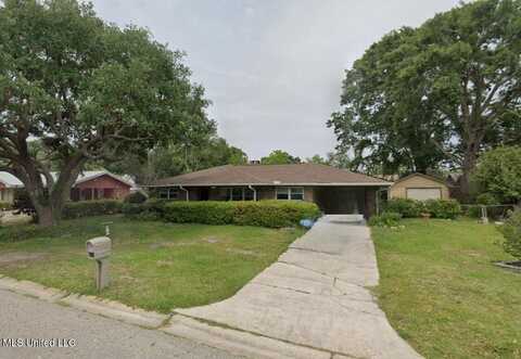 2516 Orleans Road, Biloxi, MS 39531