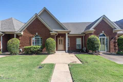 879 Cardinal Lane, Hernando, MS 38632
