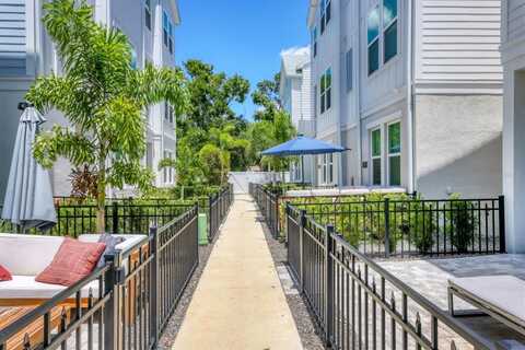 2513 BOONE COURT, SARASOTA, FL 34237