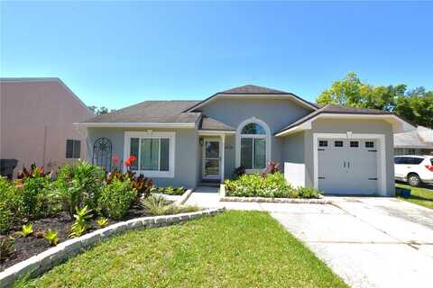 8212 RIVERBOAT DRIVE, TAMPA, FL 33637