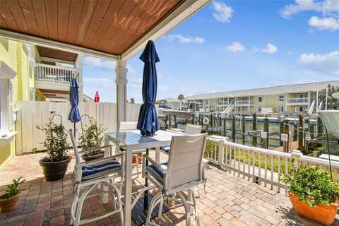 4984 BEACH DRIVE SE, Saint Petersburg, FL 33705