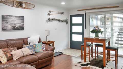 100 E DEAN Street, Aspen, CO 81611