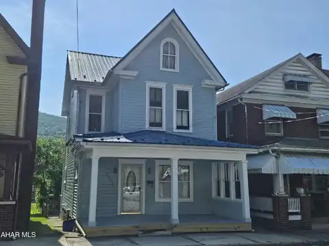 1356 Lincoln Avenue, Tyrone, PA 16686
