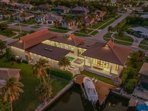 517 N BARFIELD Drive, Marco Island, FL 34145