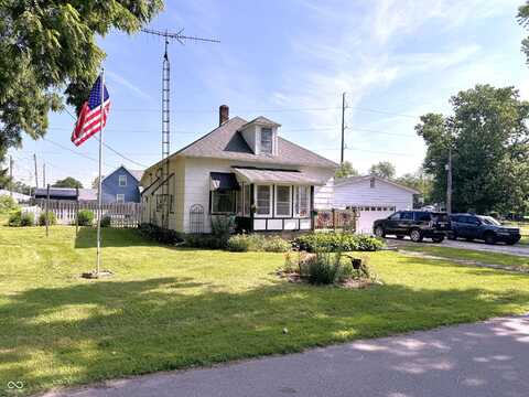 107 E 4th Street, Otterbein, IN 47970