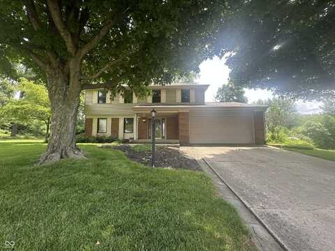 1289 Woodcreek Drive, Greenwood, IN 46142