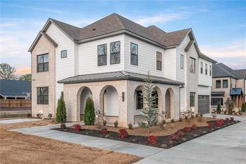 1316 Bella Vista RD, Bentonville, AR 72712