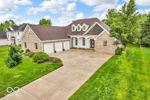 720 Willow Pointe North Drive, Plainfield, IN 46168